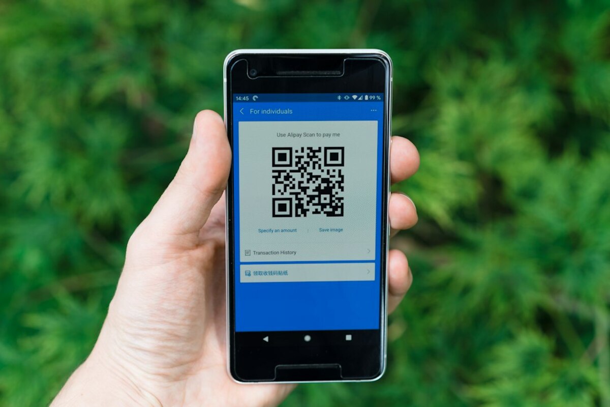 QR Codes in Real Life: How to Scan Safely Without Getting Tricked